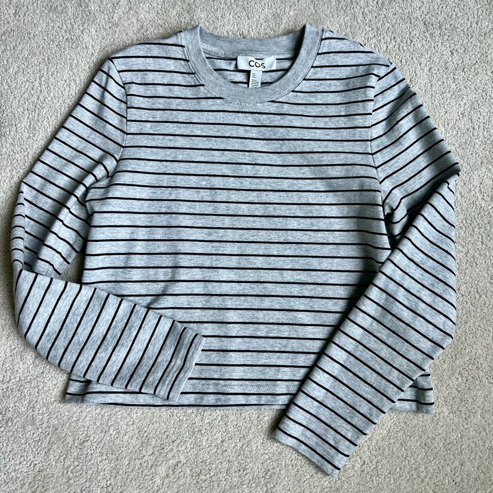 COS Gray and Black Striped Long Sleeve Tee
